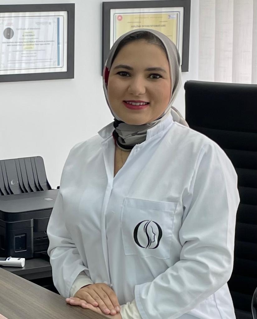Dr Sara OUKARFI Dermatologist