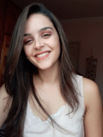 الدكتورة رحمة بكار قاسم طبيب أسنان