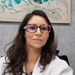 الدكتورة عزة القابسي عبيد أخصائية علاج الأورام
