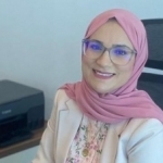 الدكتورة هبة الله الشطي أخصائية الغدد الصماء والسكري 