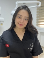 الدكتورة شيماء البيزاني طبيب أسنان
