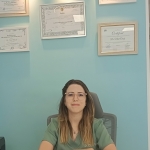Dr Nihel CHARFI REKIK Dentiste
