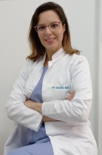 Dr Ines HANANA Dentiste